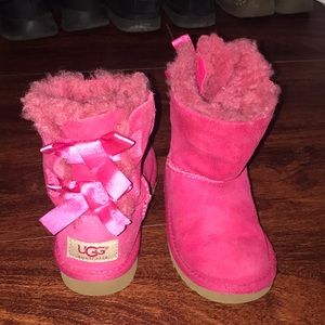 Pink Bow Tie Uggs (Bailey Bow)